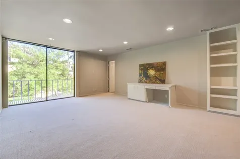 5 River Hollow Lane Houston TX 77027