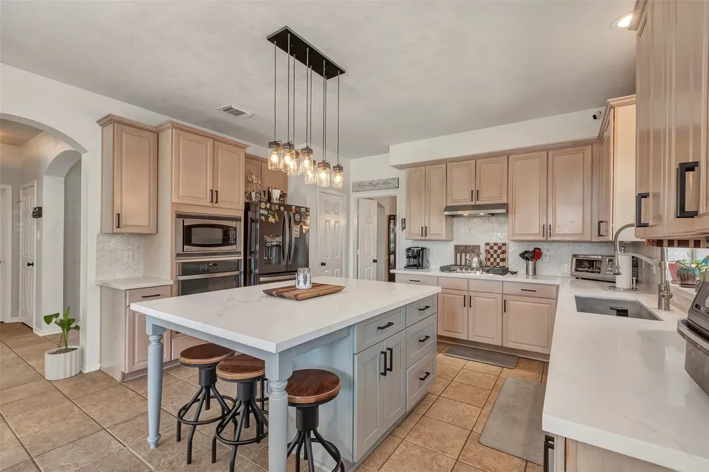 6919 S Gold River Circle Missouri City TX 77459