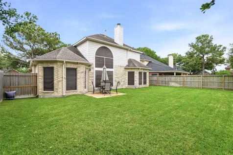 11207 Velvet Grass Lane Houston TX 77095