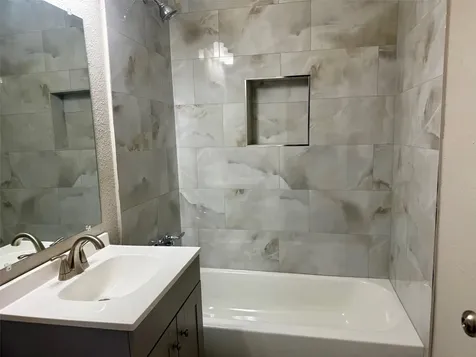 6743 Crestmont Street Houston TX 77033