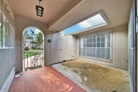 4902 Dunsmere Street Houston TX 77018