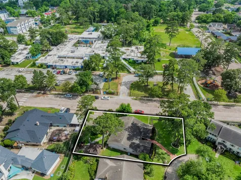 4902 Dunsmere Street Houston TX 77018