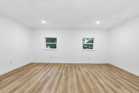 6718 Deer Ridge Lane Houston TX 77086