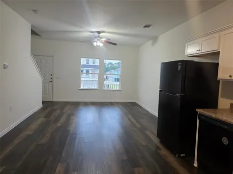 6311 White Oak Drive Hitchcock TX 77563