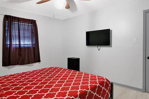 1806 Clayton Drive Baytown TX 77520