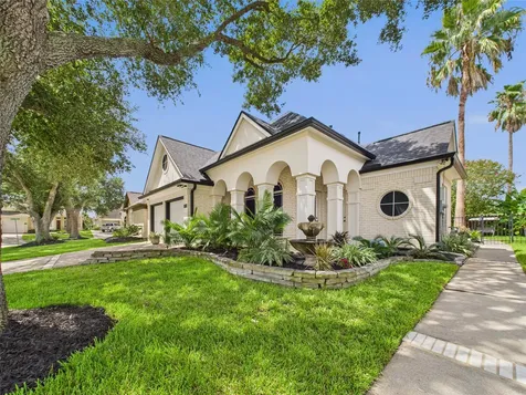 203 Las Brisas Street Kemah TX 77565