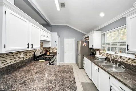 17702 Poppy Trails Lane Houston TX 77084