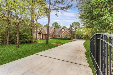 12969 Shady Woods Court Montgomery TX 77316