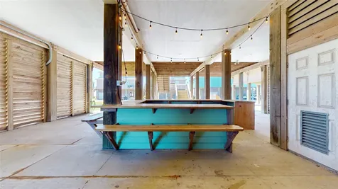 1121 Blue Water Drive Crystal Beach TX 77650