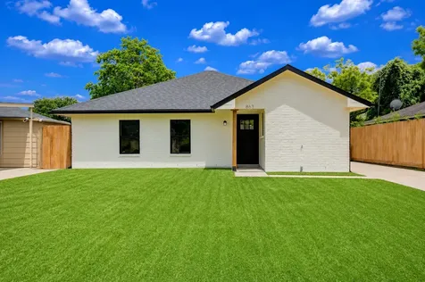 863 Marcolin Street Houston TX 77088