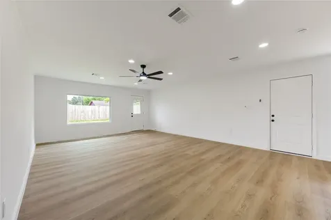 863 Marcolin Street Houston TX 77088