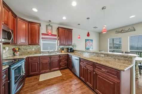 4126 Grayson Galveston TX 77554