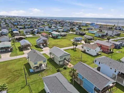 4126 Grayson Galveston TX 77554