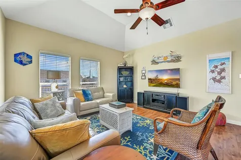 4126 Grayson Galveston TX 77554