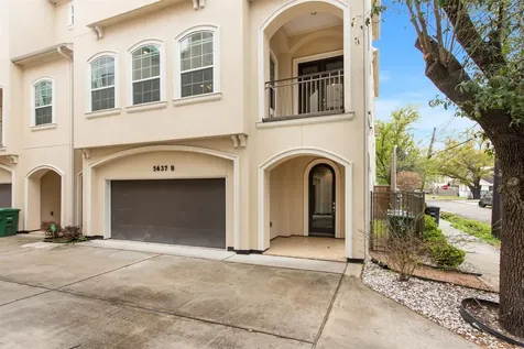 5637 Kiam Street B Houston TX 77007