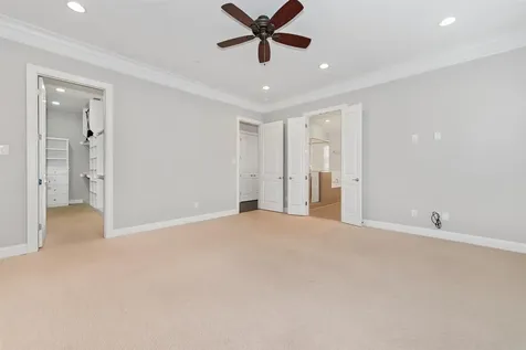 5637 Kiam Street B Houston TX 77007