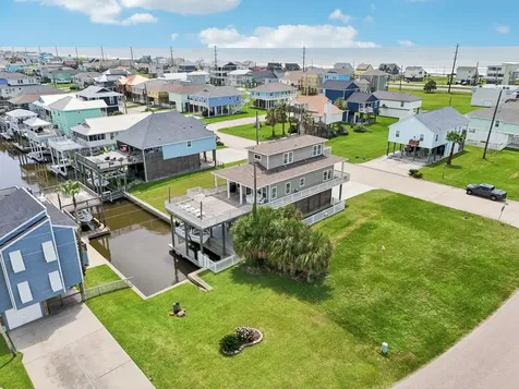 22212 Cantina Drive Galveston TX 77554
