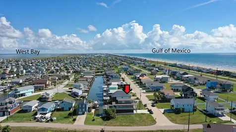 22212 Cantina Drive Galveston TX 77554