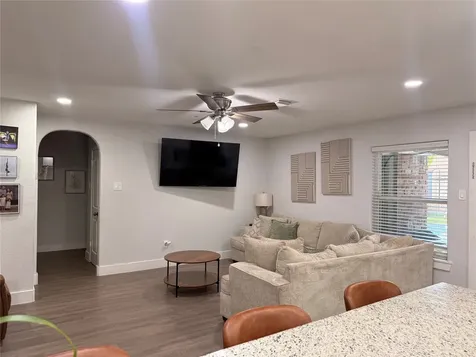 1608 Parkside Drive Pasadena TX 77502