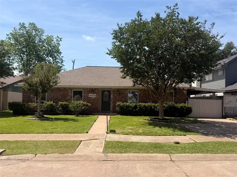 1608 Parkside Drive Pasadena TX 77502