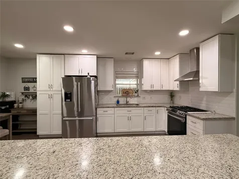 1608 Parkside Drive Pasadena TX 77502