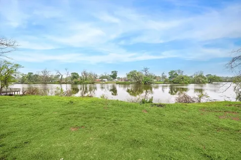 201 Smilie Road Crossing Road Angleton TX 77515