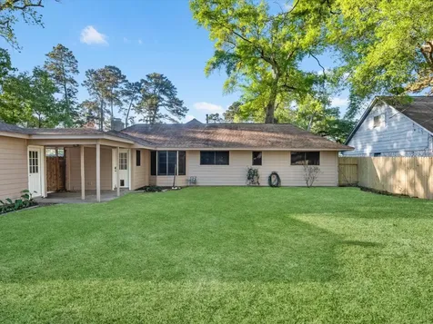 2126 Eagle Point Road Crosby TX 77532
