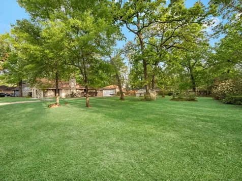 2126 Eagle Point Road Crosby TX 77532