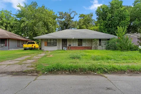 6043 Glenhurst Drive Houston TX 77033