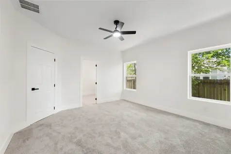 3708 E Avenue S E Santa Fe TX 77510