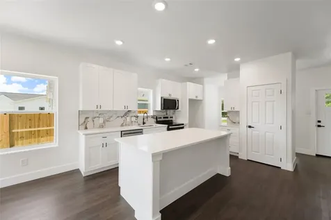 3708 E Avenue S E Santa Fe TX 77510