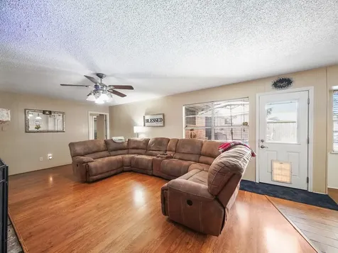 905 Patricia Drive Deer Park TX 77536