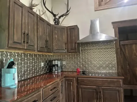 10309 Cr 1 Hallettsville TX 77964
