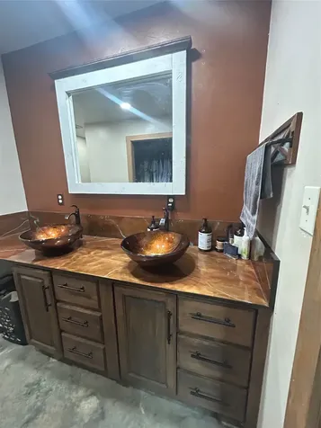 10309 Cr 1 Hallettsville TX 77964