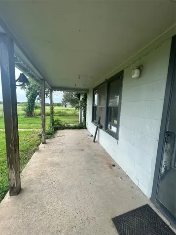 10309 Cr 1 Hallettsville TX 77964