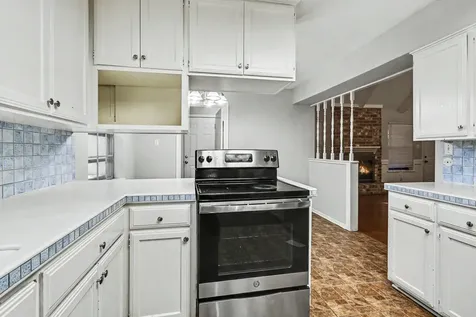 5918 Pine Arbor Drive Houston TX 77066