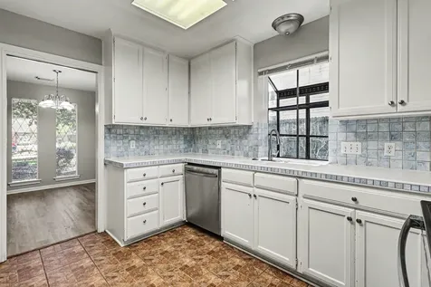 5918 Pine Arbor Drive Houston TX 77066