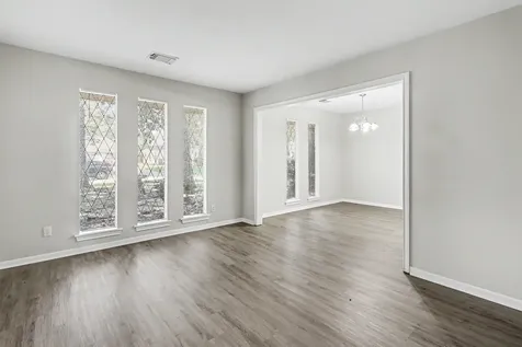 5918 Pine Arbor Drive Houston TX 77066