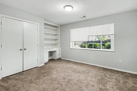 5918 Pine Arbor Drive Houston TX 77066