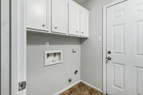 5918 Pine Arbor Drive Houston TX 77066