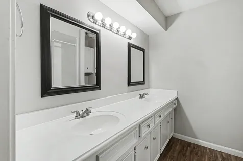 5918 Pine Arbor Drive Houston TX 77066
