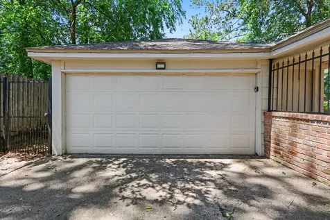 5918 Pine Arbor Drive Houston TX 77066