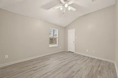 5637 Lotus Street Houston TX 77085