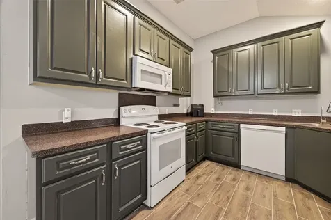 5637 Lotus Street Houston TX 77085