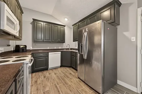 5637 Lotus Street Houston TX 77085