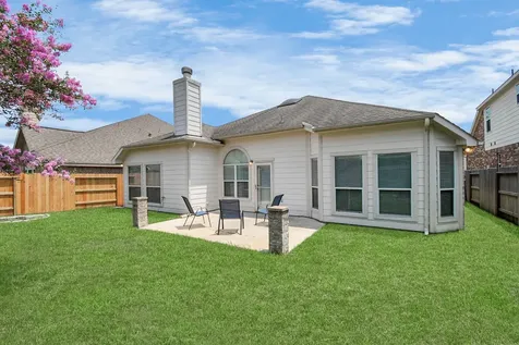 2924 Perdido Bay Lane Pearland TX 77584