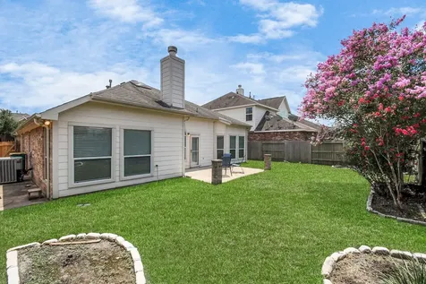 2924 Perdido Bay Lane Pearland TX 77584