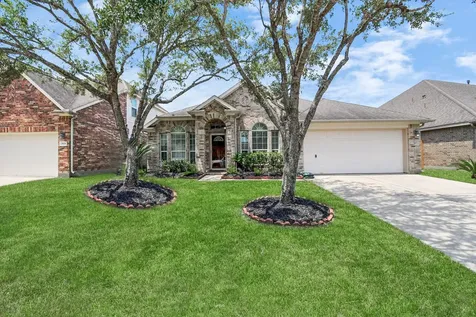 2924 Perdido Bay Lane Pearland TX 77584