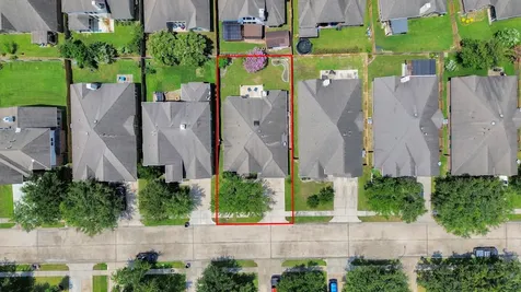 2924 Perdido Bay Lane Pearland TX 77584