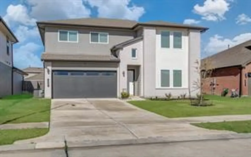 327 John House Lane Rosharon TX 77583